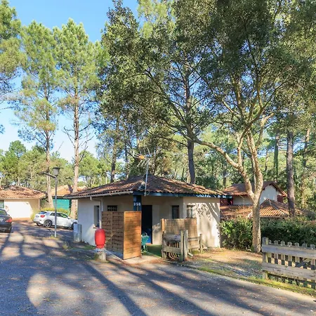 Saint Amon アパート *